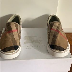 Kids Burberry Flats/ Sneakers